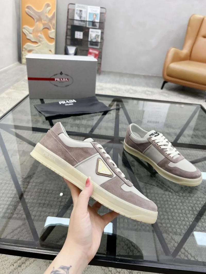 Prada Low Shoes MultiPurpose 33737