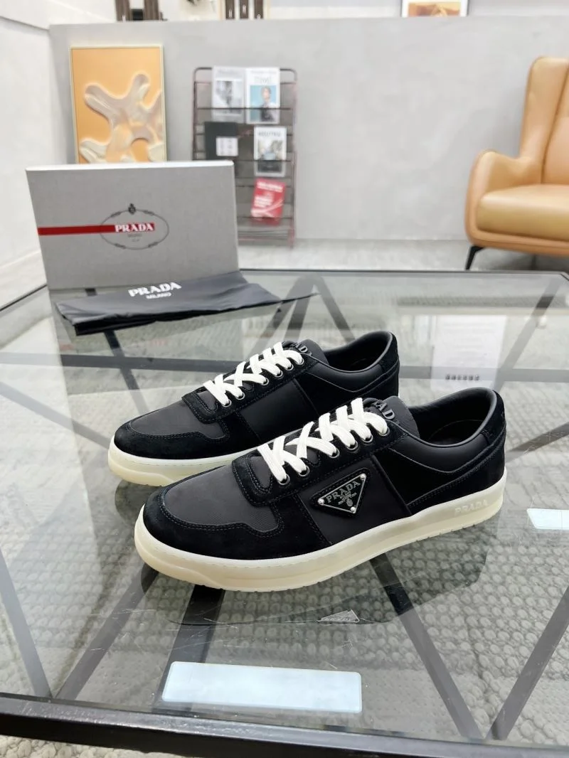 Prada Low Shoes FreshLook 33733