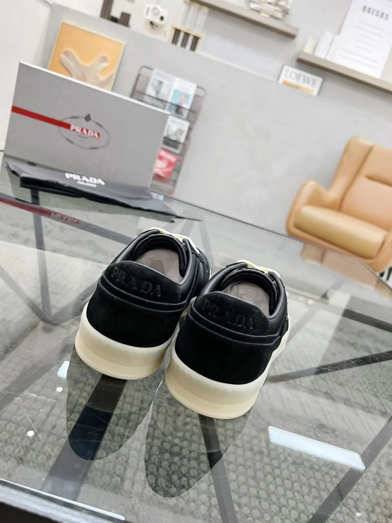 Prada Low Shoes FreshLook 33733