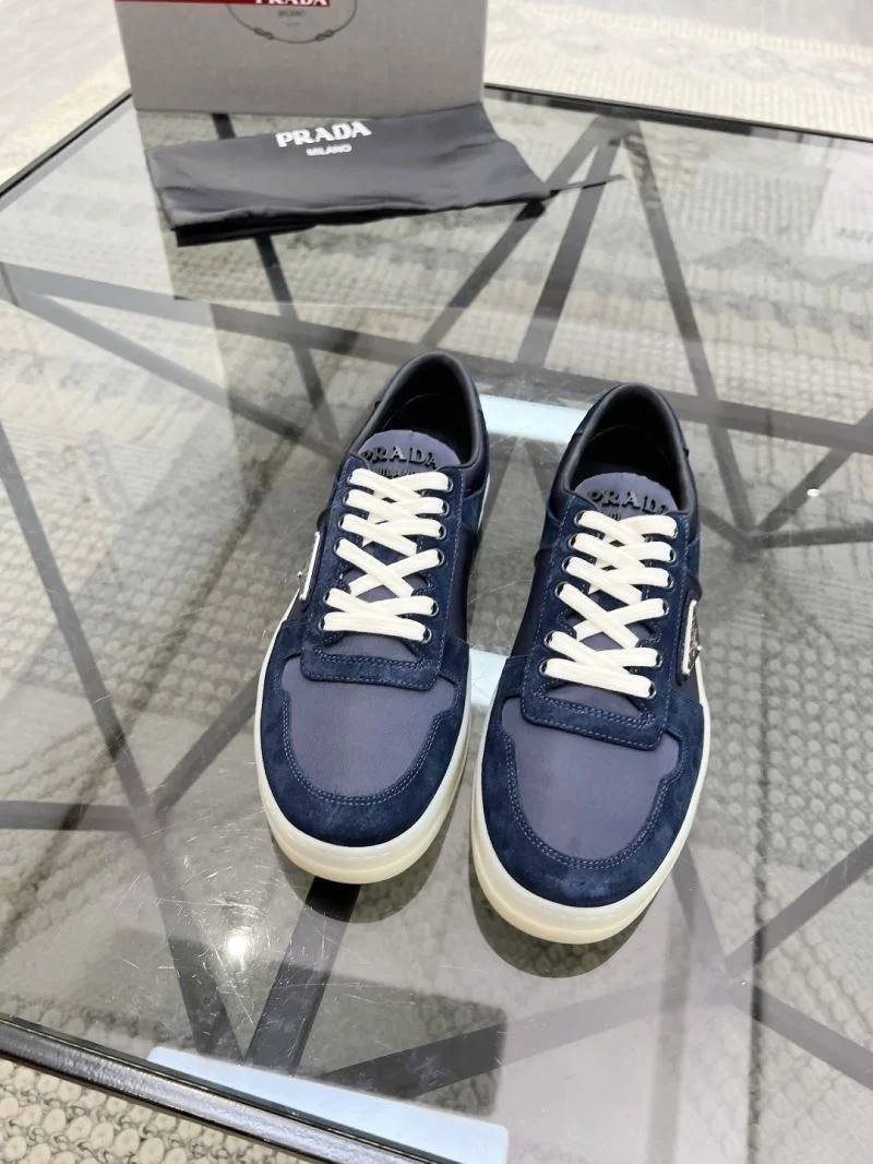 Unisex Prada Low Shoes 33713