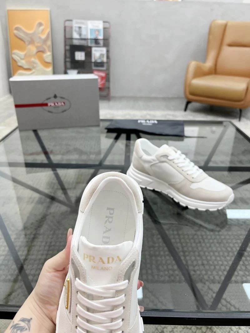 Sporty Prada Low Shoes 33721
