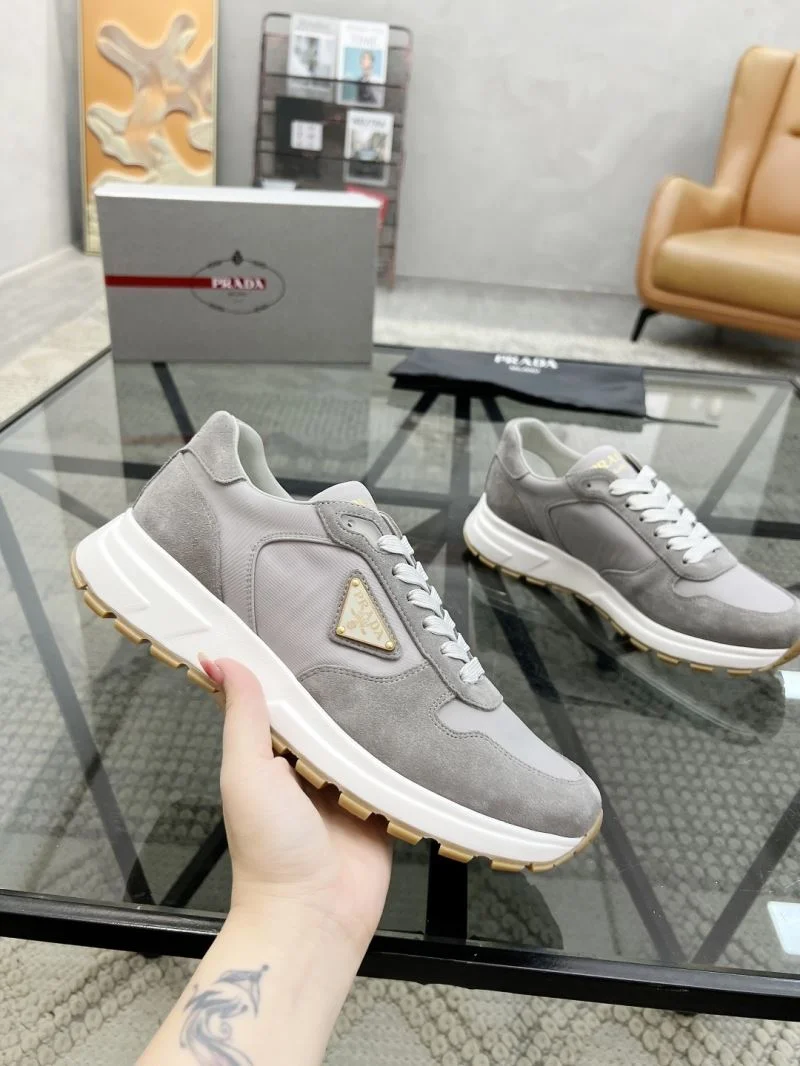 Prada Low Shoes Popular 33723