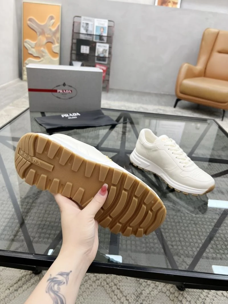 Prada Low Shoes Fashionable 33731