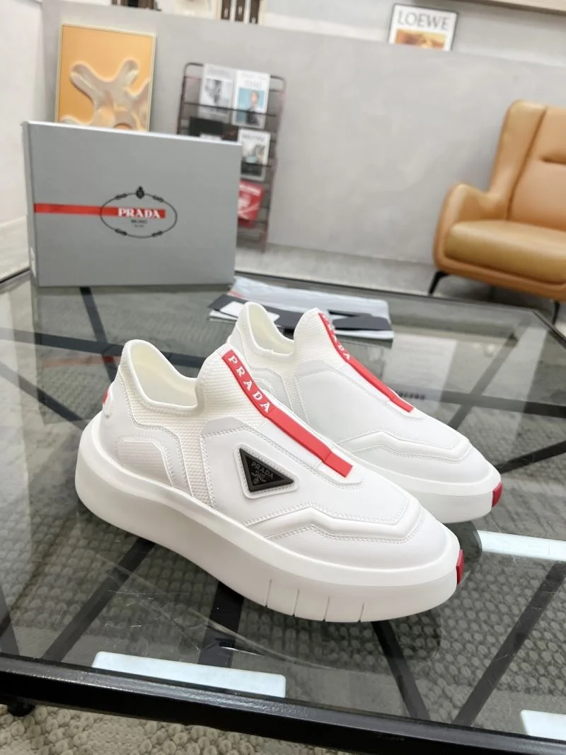 Prada Low Shoes Breathable 33724