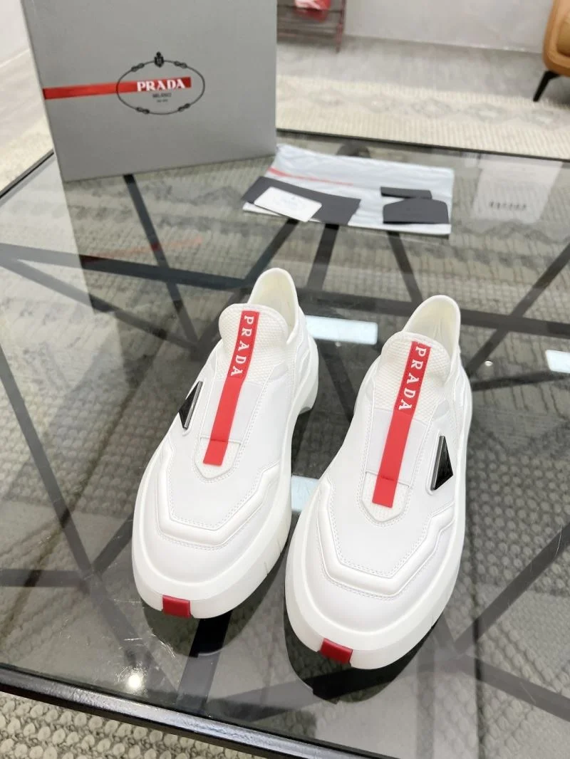 Prada Low Shoes Breathable 33724