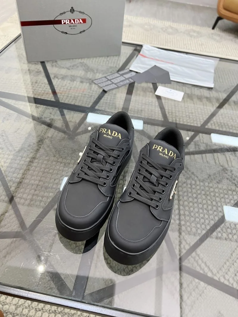 Prada Low Shoes OdorResistant 33732