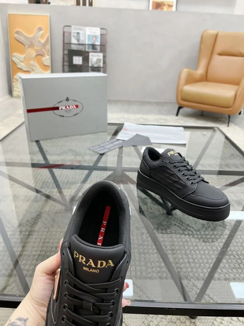 Prada Low Shoes OdorResistant 33732