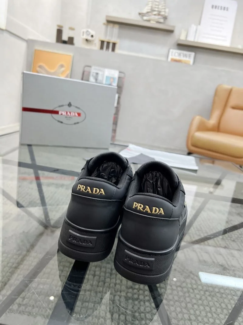 Prada Low Shoes OdorResistant 33732