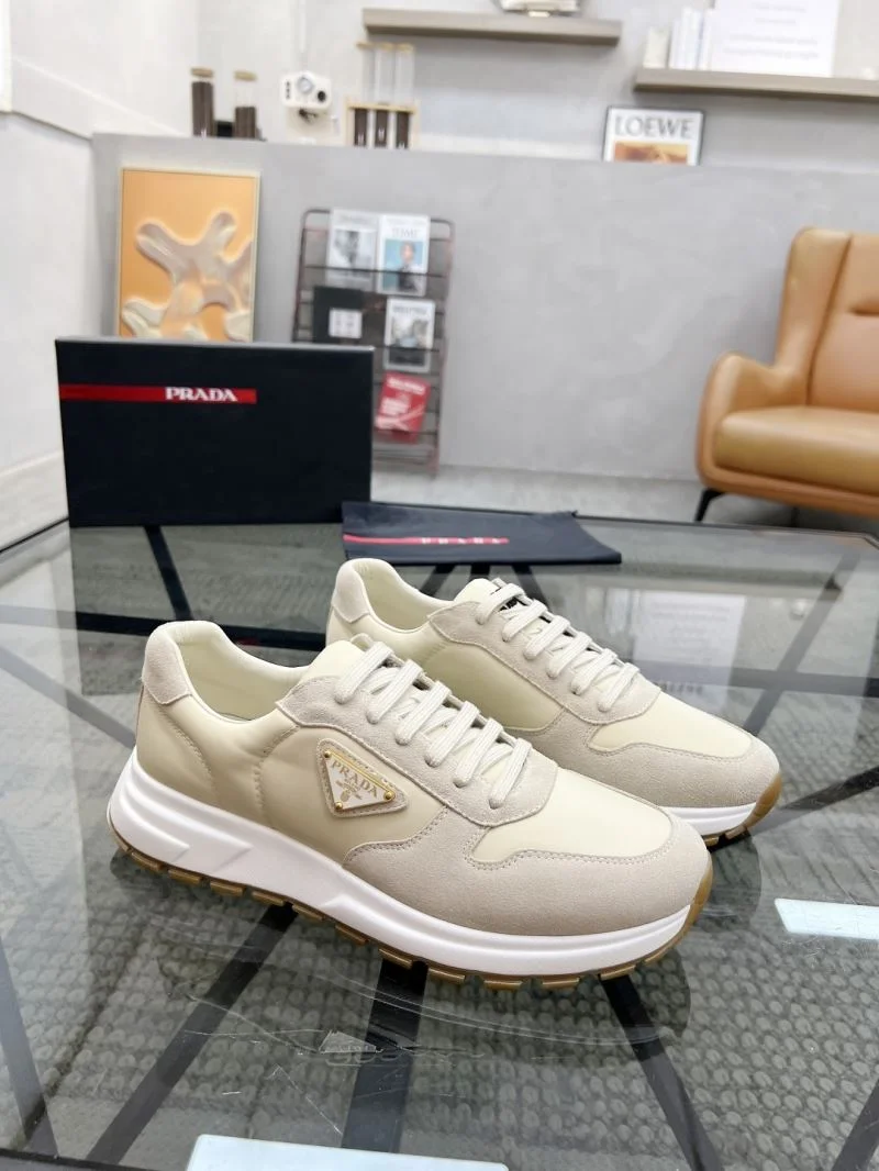 Prada Low Shoes Effortless 33734