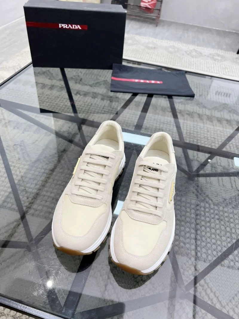 Prada Low Shoes Effortless 33734