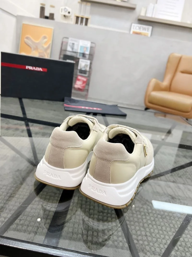 Prada Low Shoes Effortless 33734