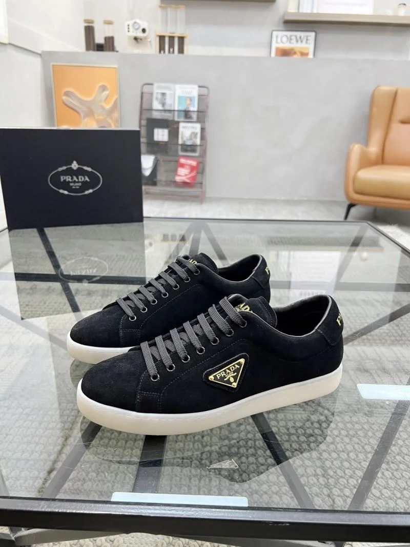 ZipUp Prada Low Shoes 33714