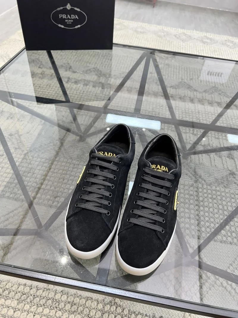 ZipUp Prada Low Shoes 33714
