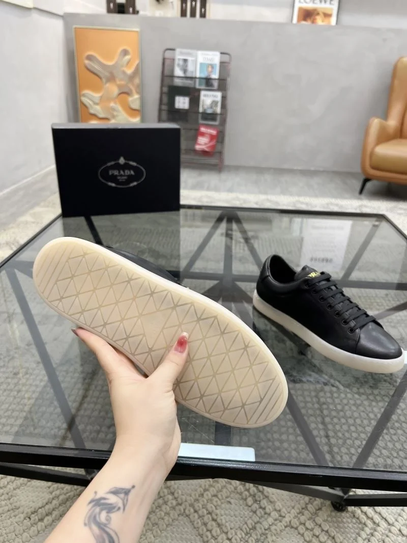 GoodFit Prada Low Shoes 33730
