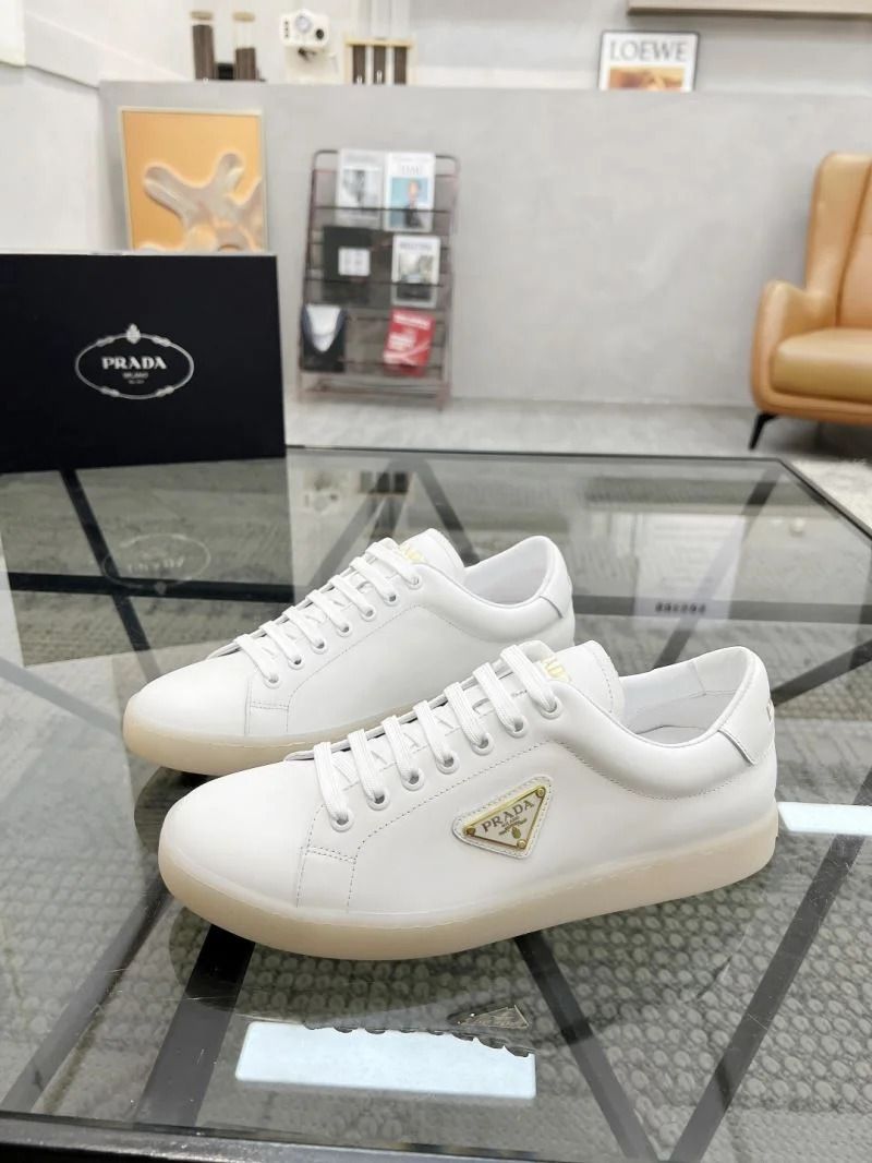 Attractive Prada Low Shoes 33719