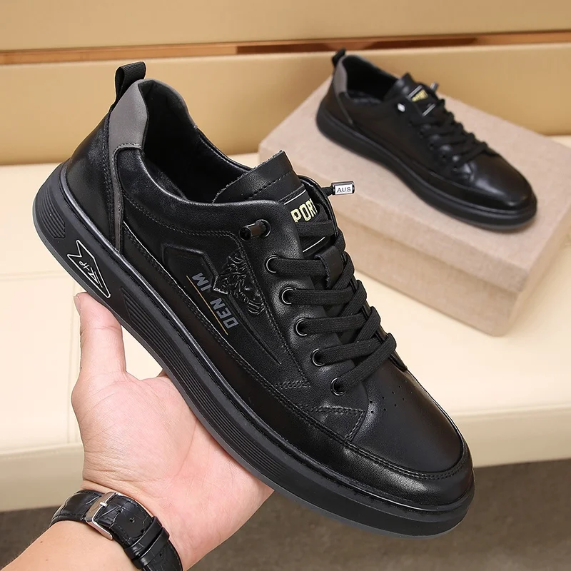 Lightweight Prada Low Shoes 33702