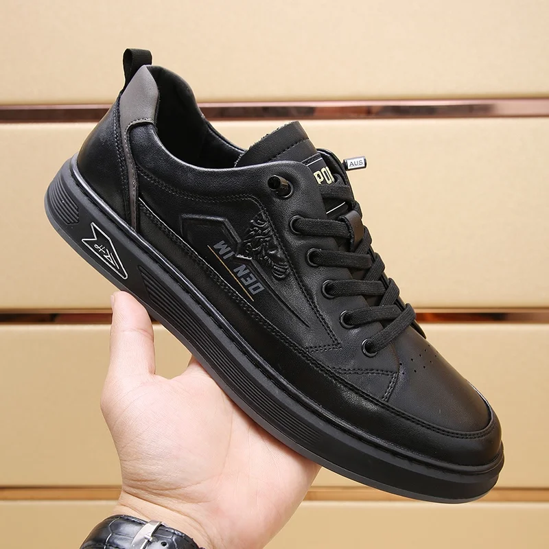 Lightweight Prada Low Shoes 33702