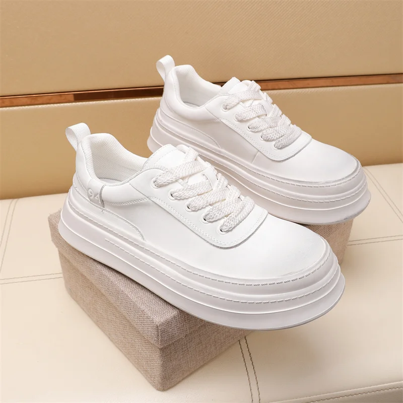 FlexibleFit Prada Low Shoes 33728