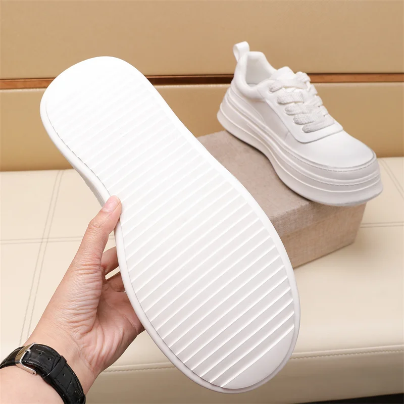 FlexibleFit Prada Low Shoes 33728