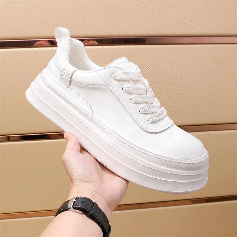 FlexibleFit Prada Low Shoes 33728