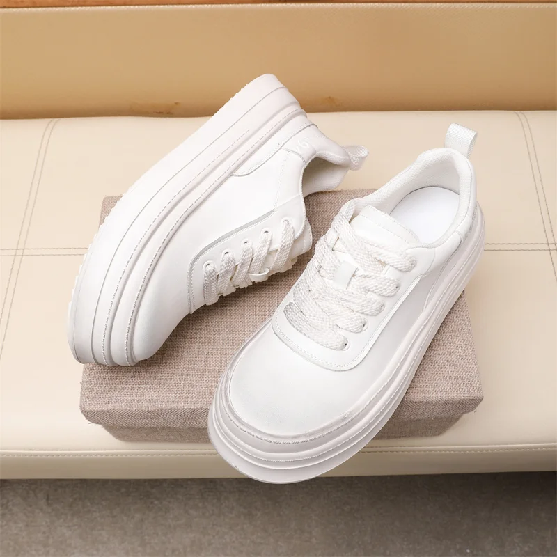 FlexibleFit Prada Low Shoes 33728
