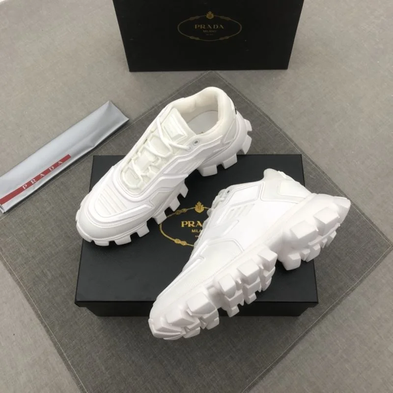 Timeless Prada Low Shoes 33705