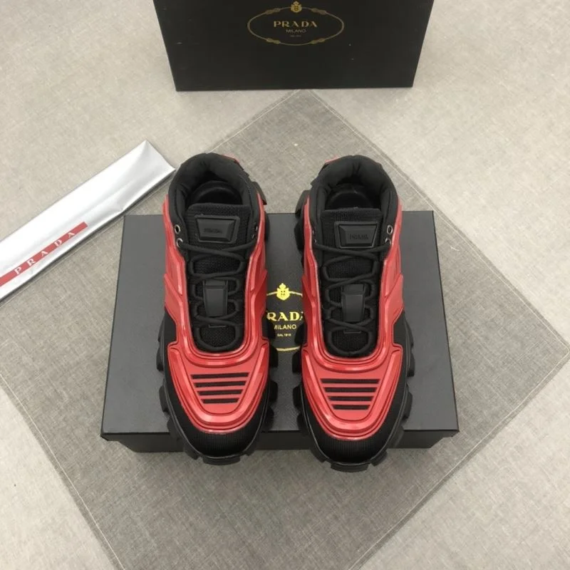 Vibrant Prada Low Shoes 33696