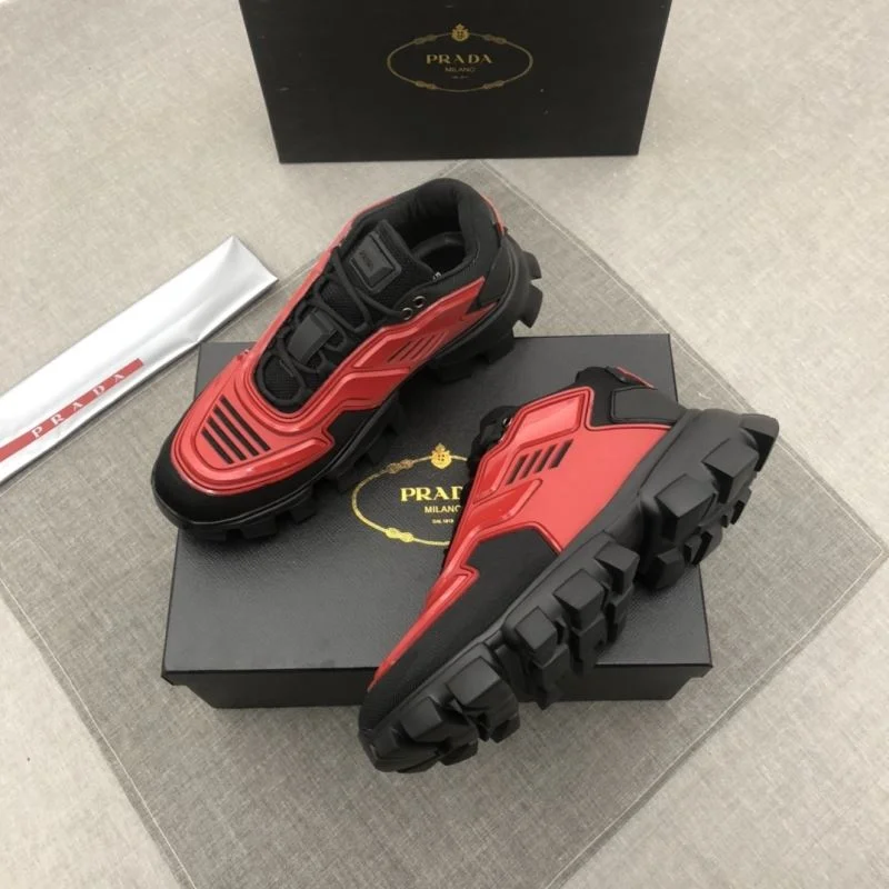 Vibrant Prada Low Shoes 33696