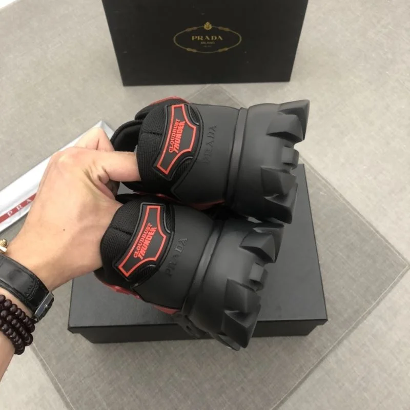 Vibrant Prada Low Shoes 33696