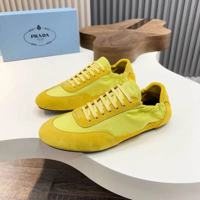 Prada Low Shoes UrbanStyle 33685