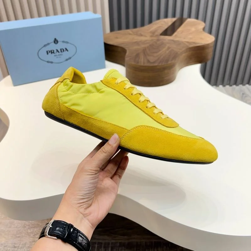 Prada Low Shoes UrbanStyle 33685