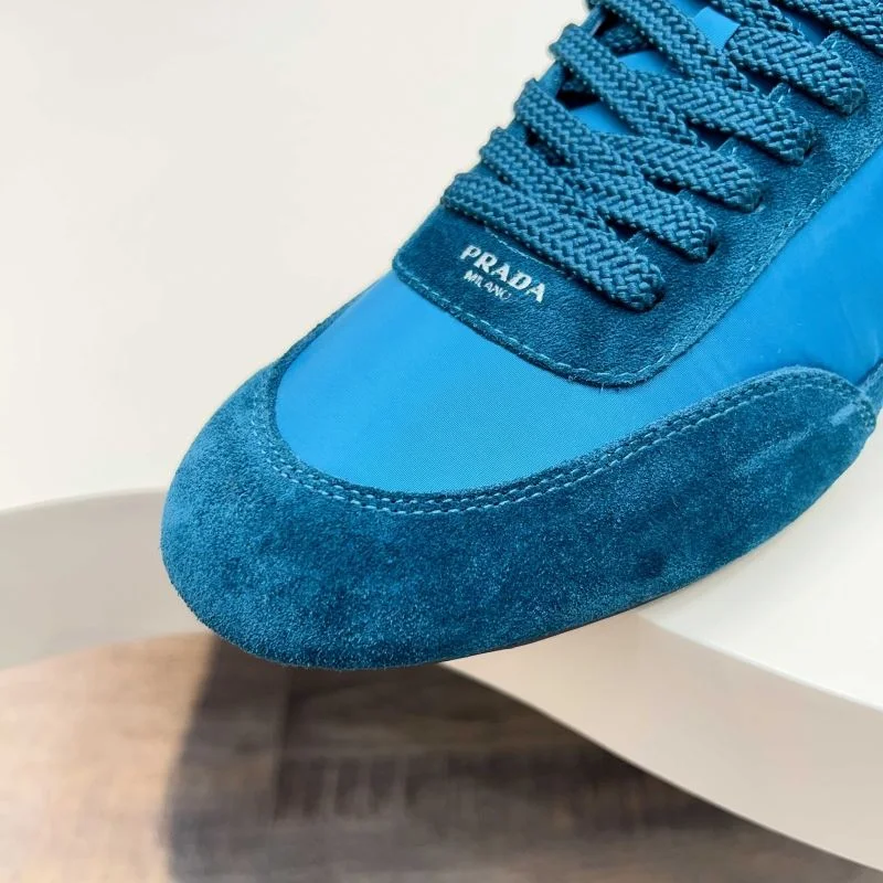 Prada Low Shoes WrinkleFree 33681