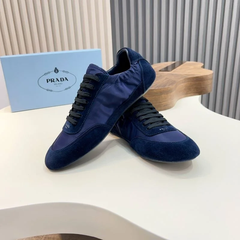Lightweight Prada Low Shoes 33679
