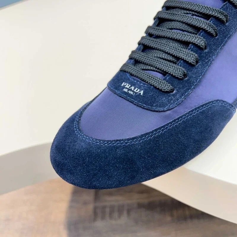 Lightweight Prada Low Shoes 33679