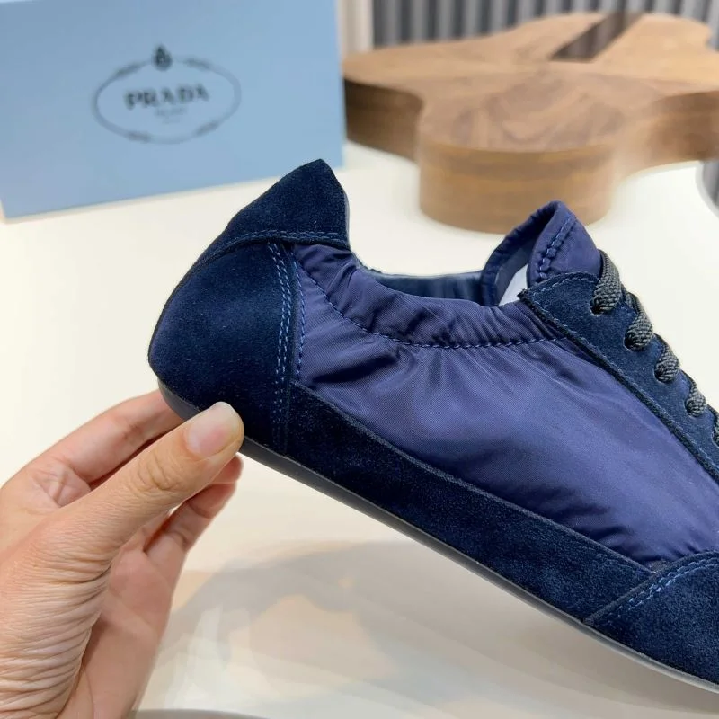 Lightweight Prada Low Shoes 33679