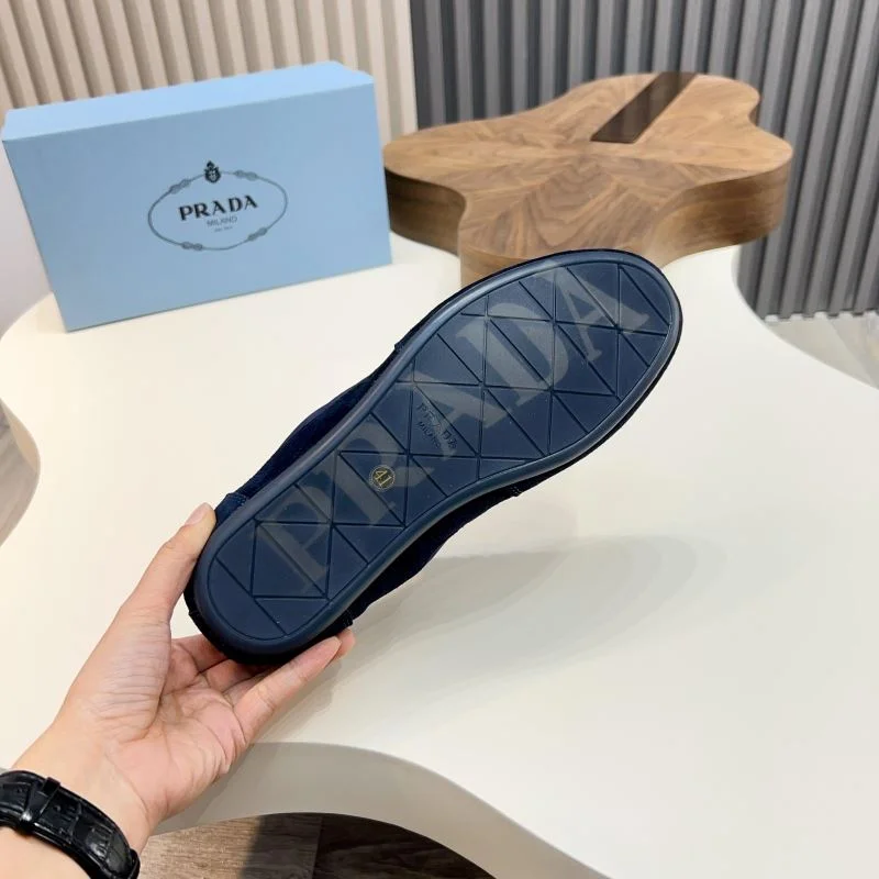 Lightweight Prada Low Shoes 33679