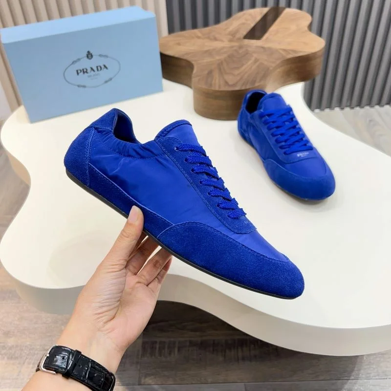 Neat Prada Low Shoes 33689