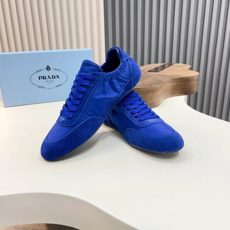 Neat Prada Low Shoes 33689