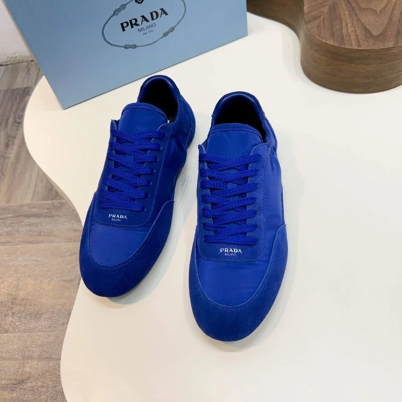 Neat Prada Low Shoes 33689