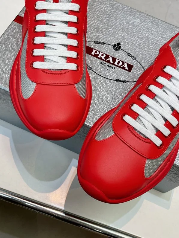 Resilient Prada Low Shoes 33692