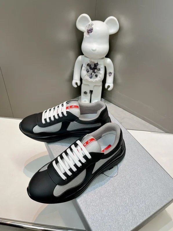 Prada Low Shoes Soft 33684