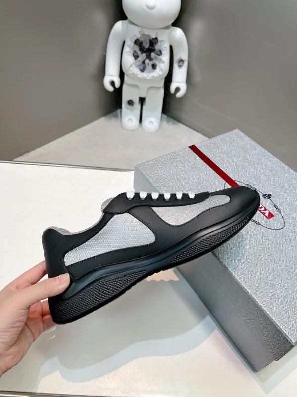 Prada Low Shoes Soft 33684