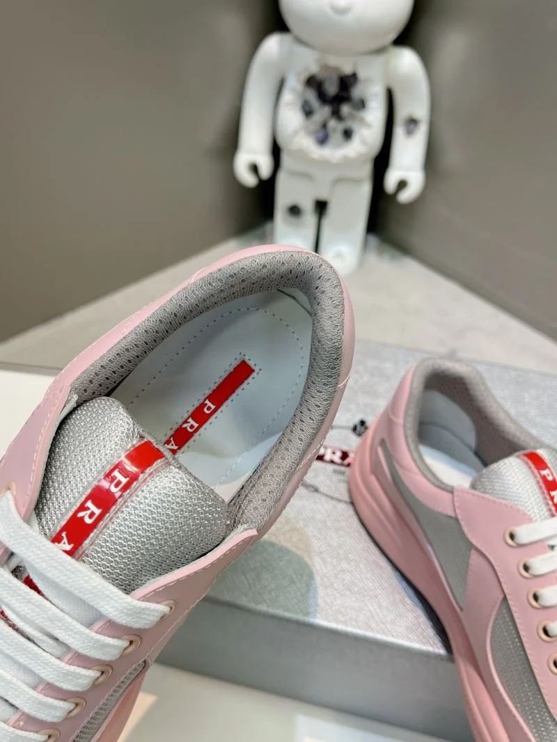 Prada Low Shoes MultiPurpose 33686