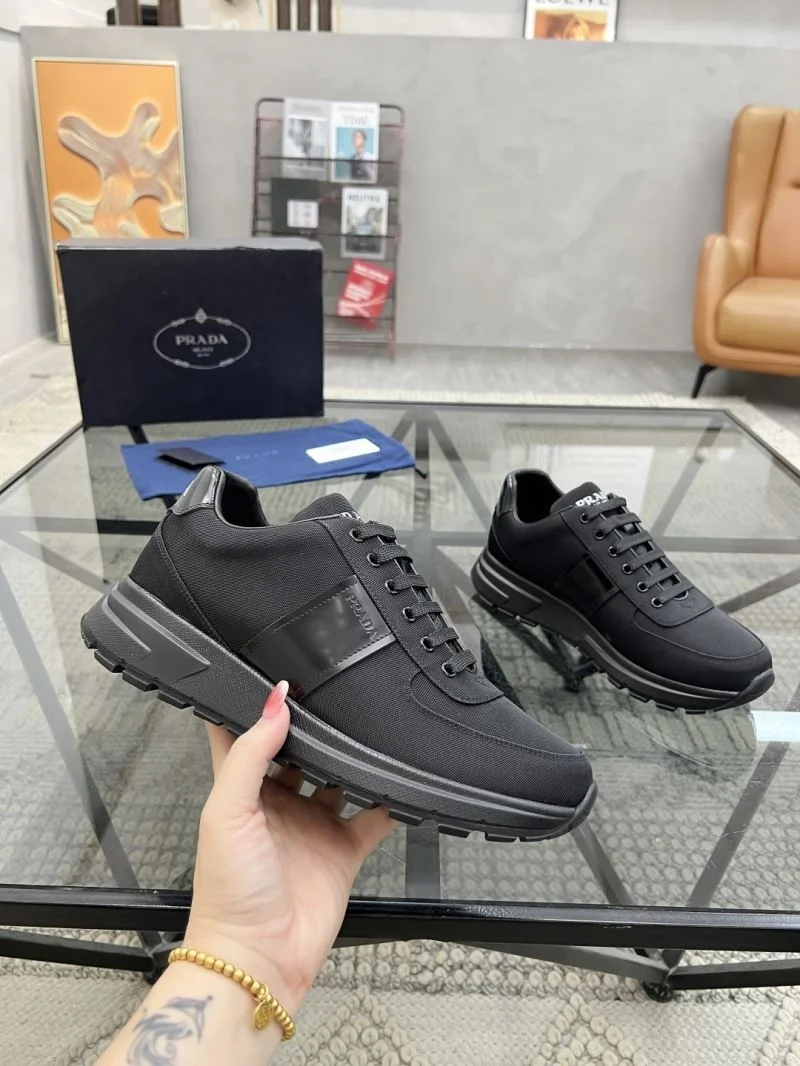 Refined Prada Low Shoes 33676