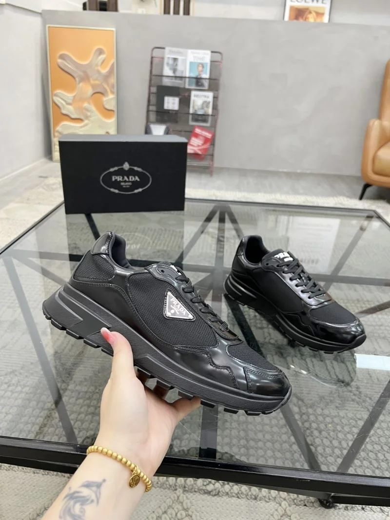 Prada Low Shoes GoodFit 33673
