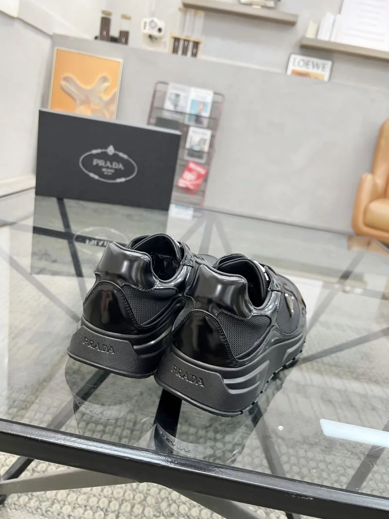 Prada Low Shoes GoodFit 33673