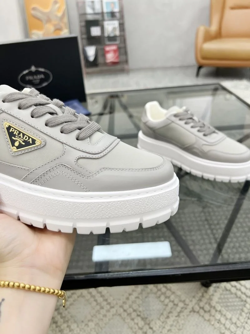 Prada Low Shoes FastDry 33665