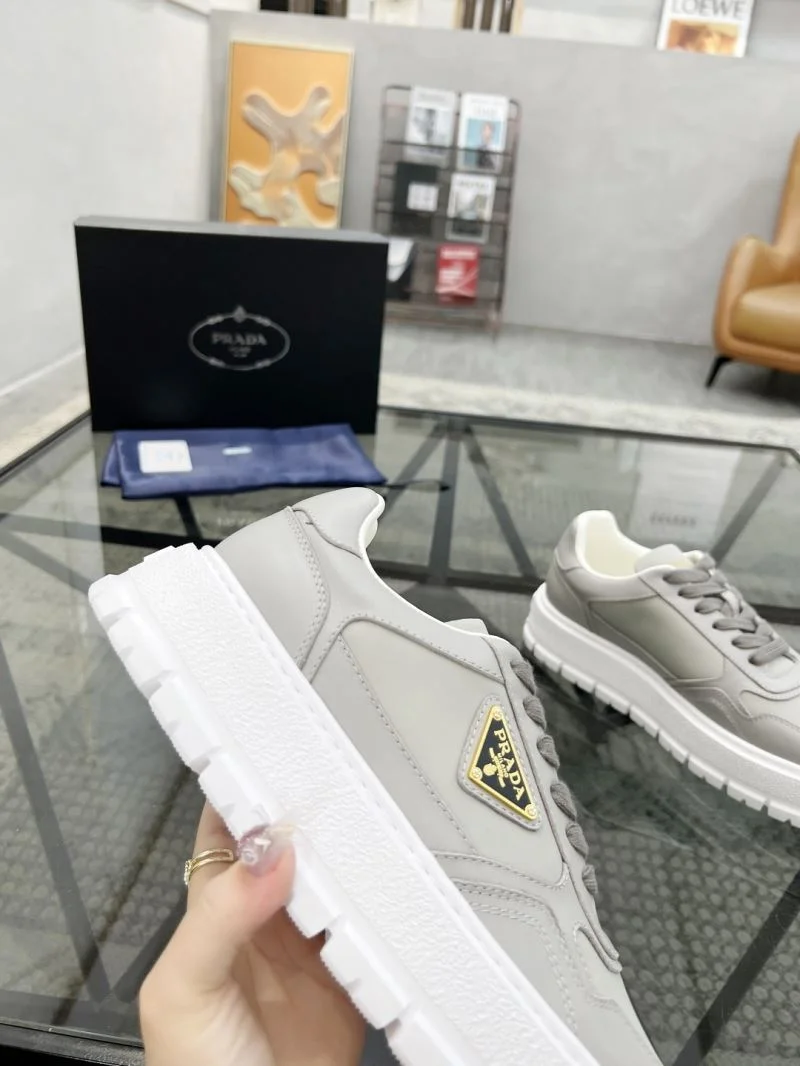 Prada Low Shoes FastDry 33665
