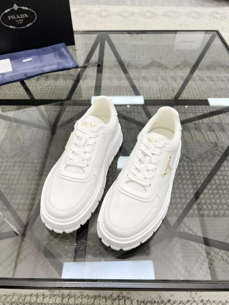 Prada Low Shoes GoAnywhere 33680