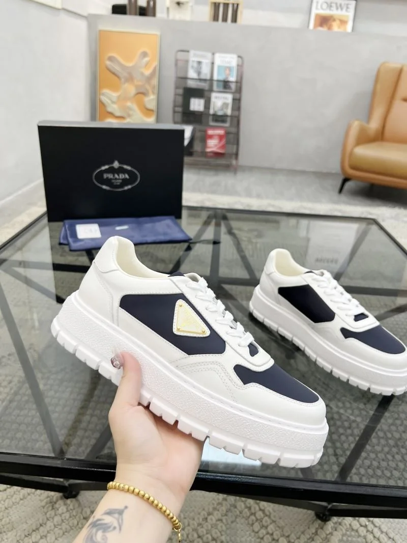 Prada Low Shoes TopPick 33660